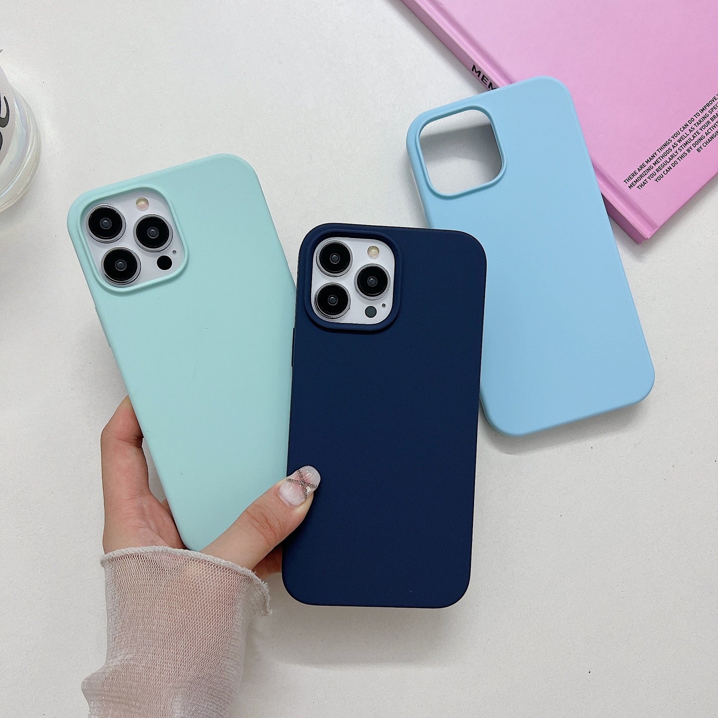 Sleek Silicone Phone Case For Iphone 14 13 12 11 - Protect Your Phone In Style!